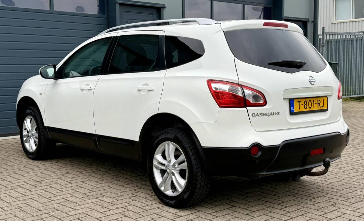 Nissan QASHQAI Nissan Qashqai +2 1.6 – 117pk Visia | 7 PERSOONS | Lage KM | Nieuwe Ketting & Rijklaar | Trekhaak | Cruise |