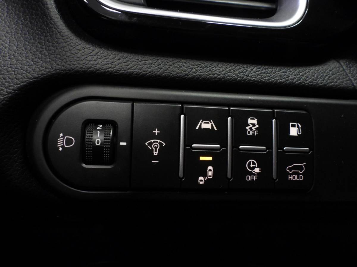 Kia Ceed Sportswagon Kia Ceed Sportswagon 1.6 GDI PHEV Plug-In ExecutiveLine TREKH./LEER/MEMORY/LED/17″LMV!