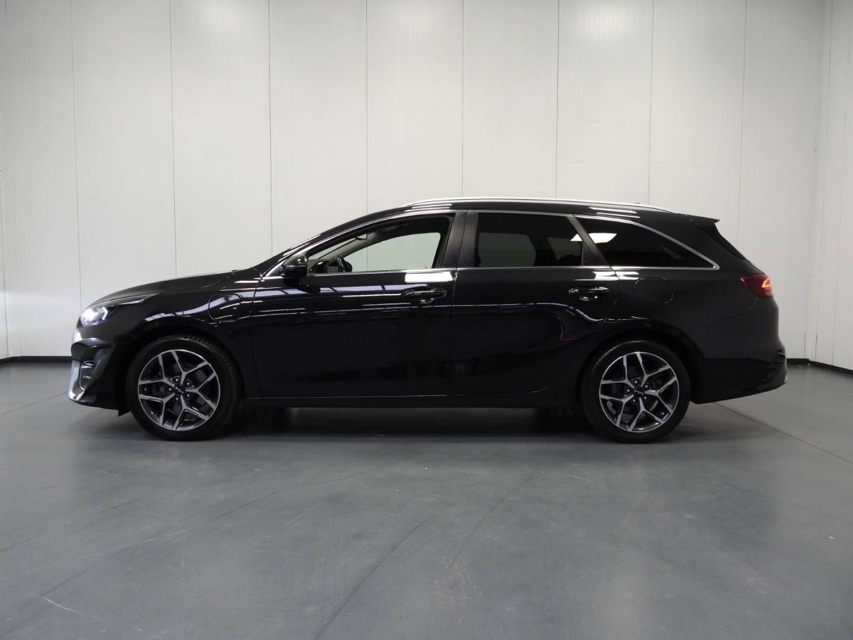 Kia Ceed Sportswagon Kia Ceed Sportswagon 1.6 GDI PHEV Plug-In ExecutiveLine TREKH./LEER/MEMORY/LED/17″LMV!