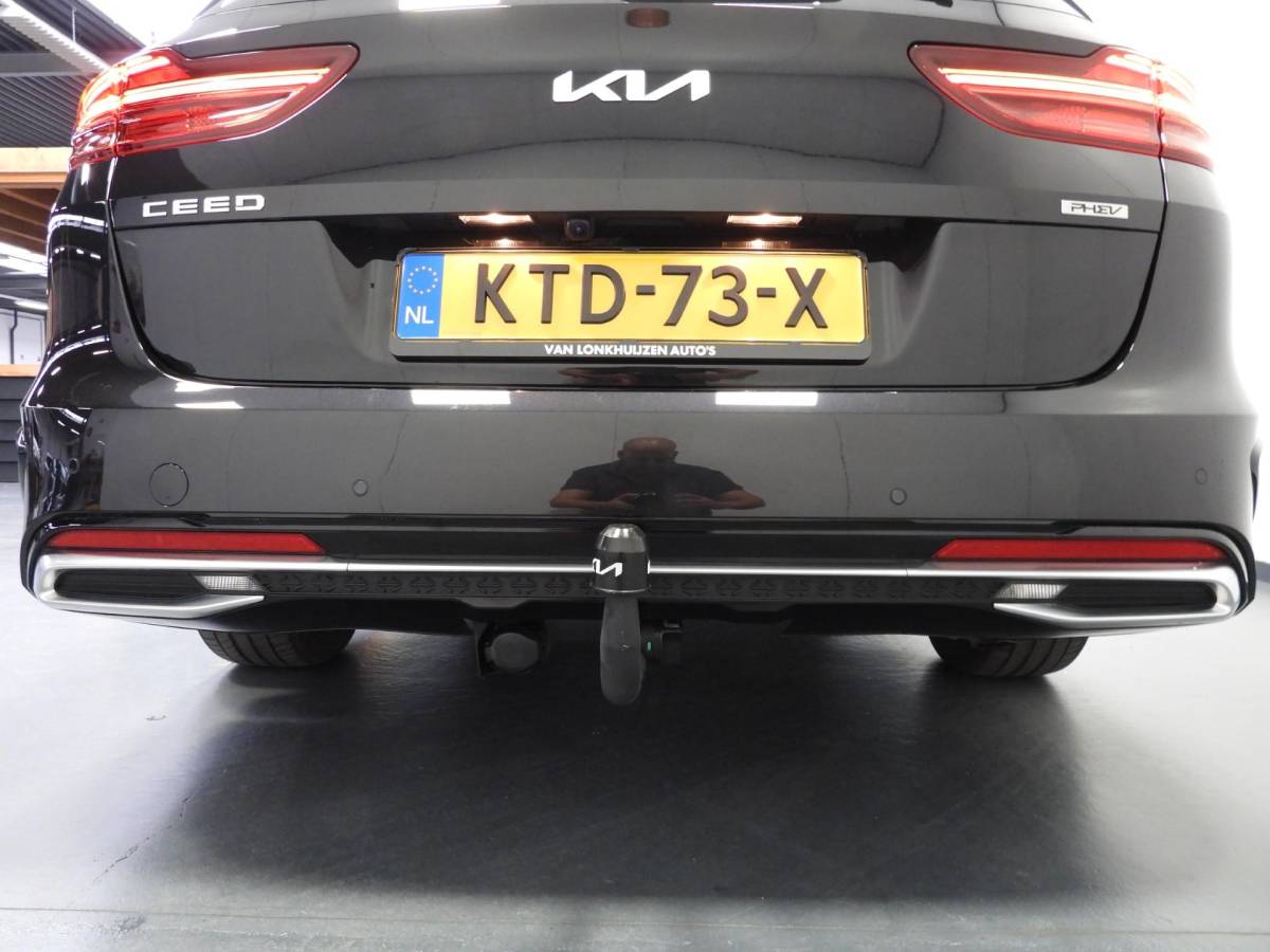 Kia Ceed Sportswagon Kia Ceed Sportswagon 1.6 GDI PHEV Plug-In ExecutiveLine TREKH./LEER/MEMORY/LED/17″LMV!