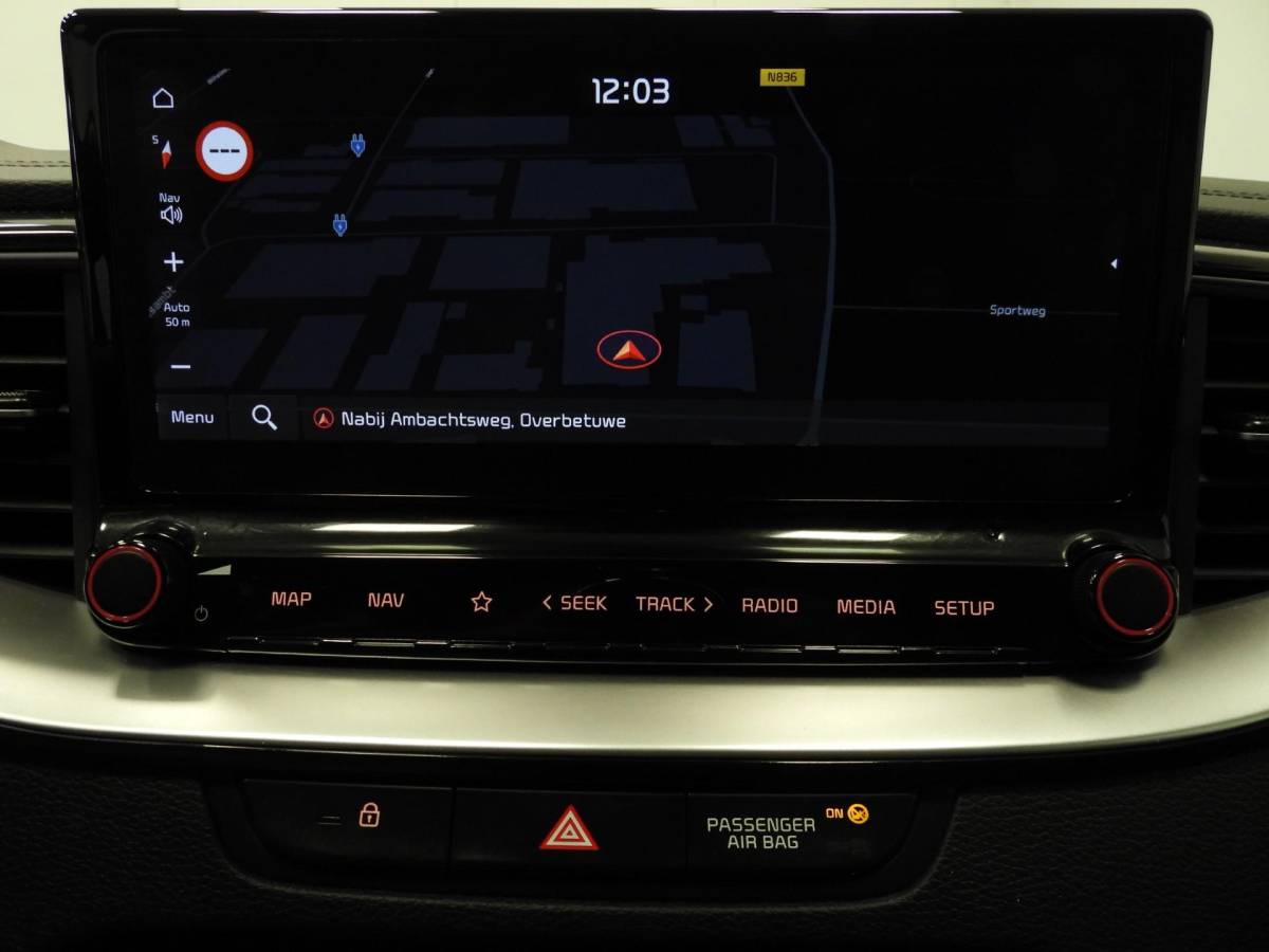 Kia Ceed Sportswagon Kia Ceed Sportswagon 1.6 GDI PHEV Plug-In ExecutiveLine TREKH./LEER/MEMORY/LED/17″LMV!
