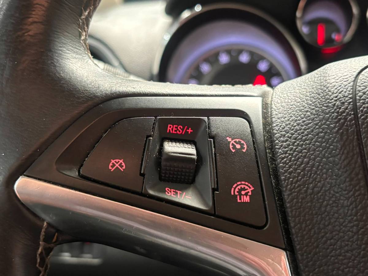 Opel Mokka Opel Mokka 1.6 Edition – Cruise – Stoelverwarming – Airco