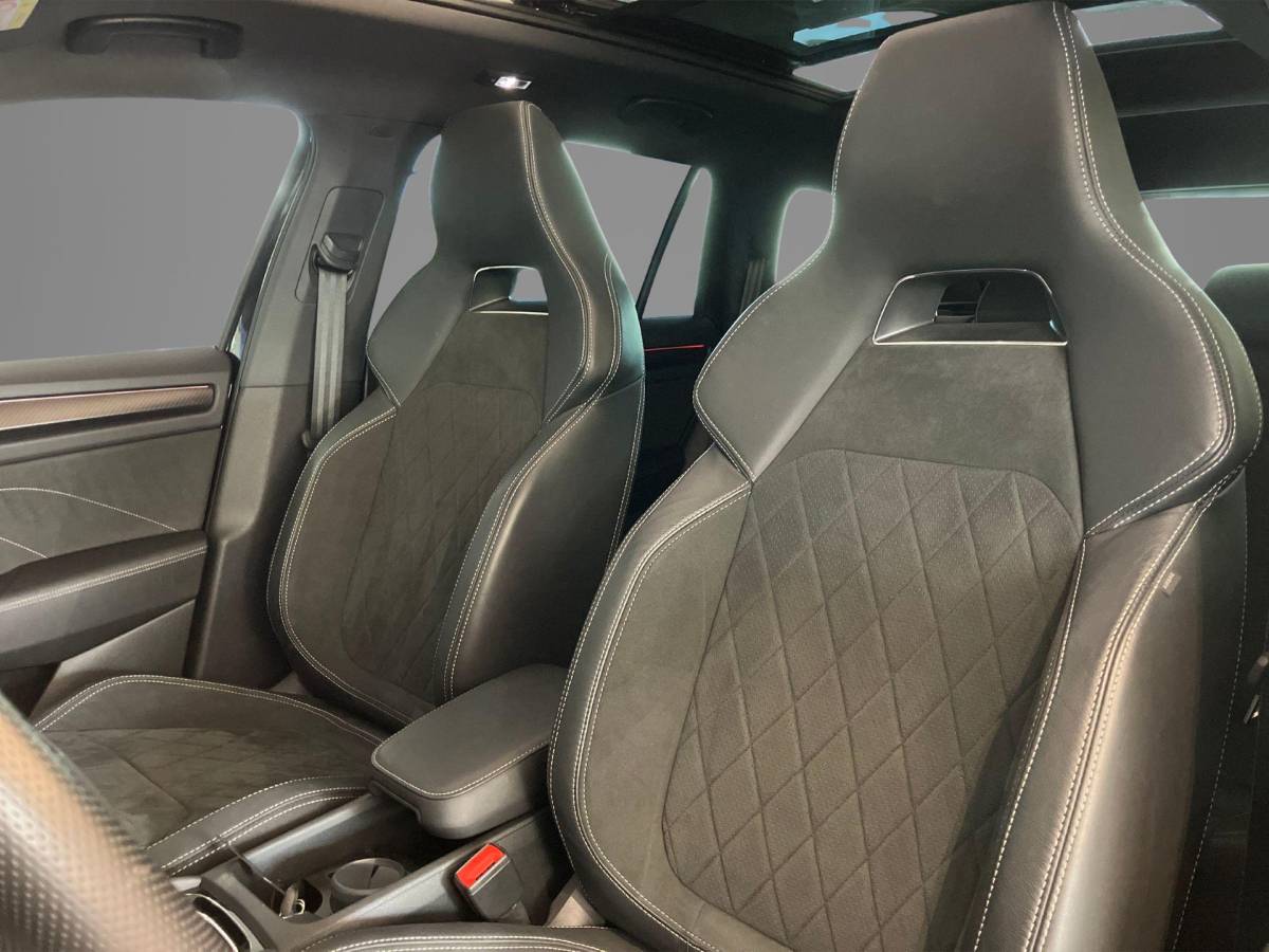 Škoda Kodiaq Skoda Kodiaq 1.5TSI/150PK Sportline Business 7p. DSG · Panoramadak · Camera · Leder/Alcantara · Apple/Android Car Play ·
