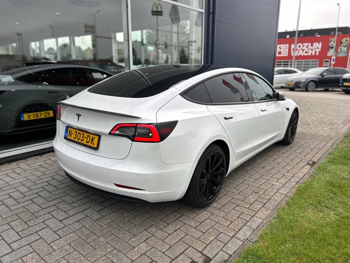 Tesla Model 3 Tesla Model 3 Standard RWD Plus 60 kWh |NAP|1e eigenaar|BTW|91% SOH