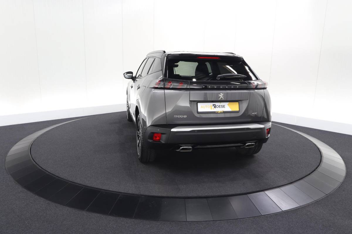 Peugeot 2008 Peugeot 2008 PureTech 130 GT Pack | Leer-Pakket | Dodehoekdetectie | Camera | Navigatie