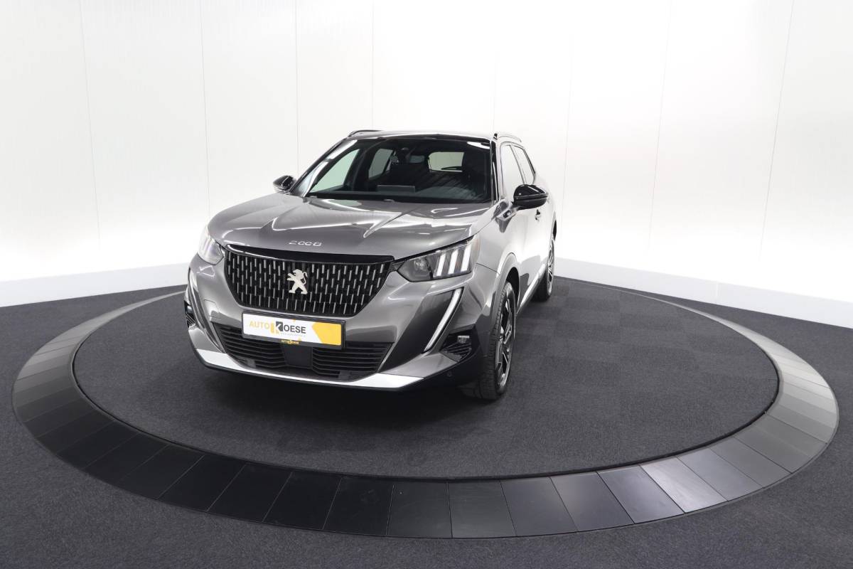 Peugeot 2008 Peugeot 2008 PureTech 130 GT Pack | Leer-Pakket | Dodehoekdetectie | Camera | Navigatie