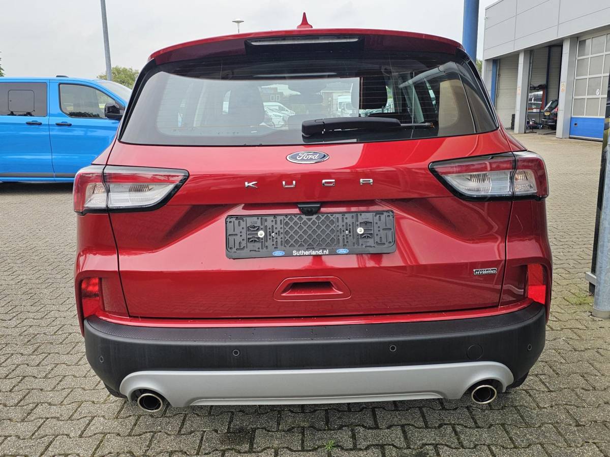 Ford Kuga Ford Kuga 2.5 PHEV Titanium | Adaptive cruise control | Camera | Dodehoeksensoren | Head up display | Koplampen adaptief