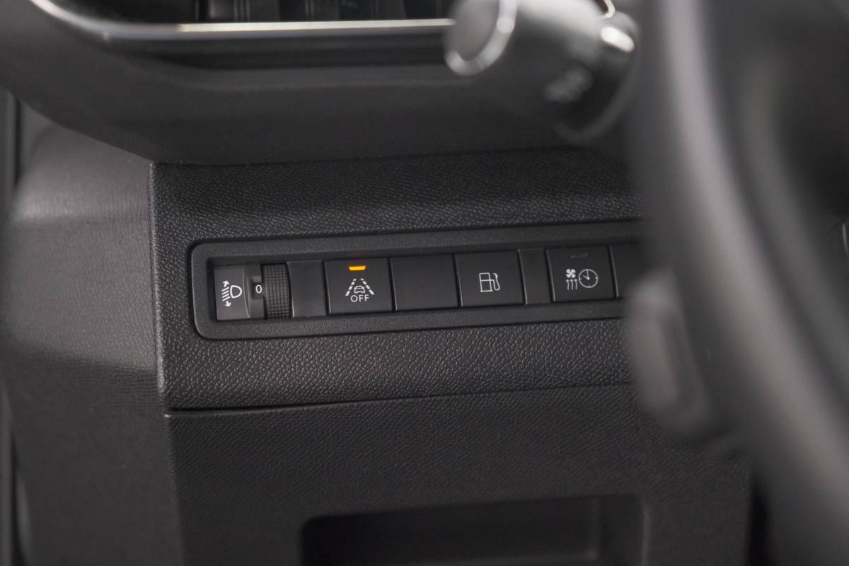 Peugeot 3008 Peugeot 3008 1.6 HYbrid 225 Allure | Camera | Dodehoekdetectie | Navigatie | Apple Carplay