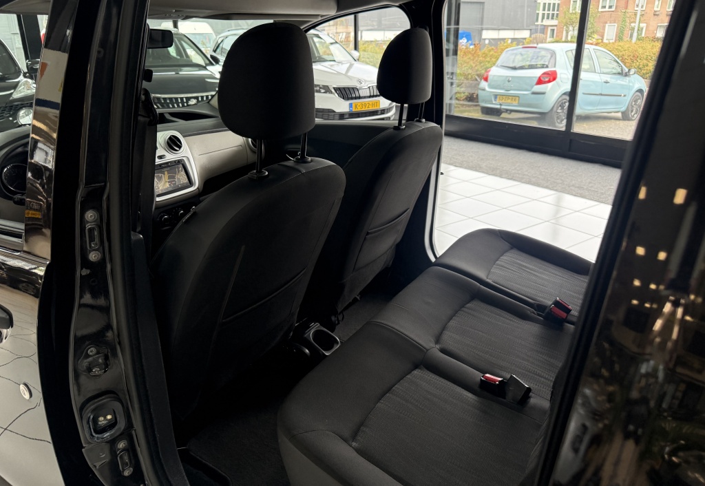 Dacia Dokker Dacia Dokker 1.2 TCe Lauréate Airco Bovag Garantie