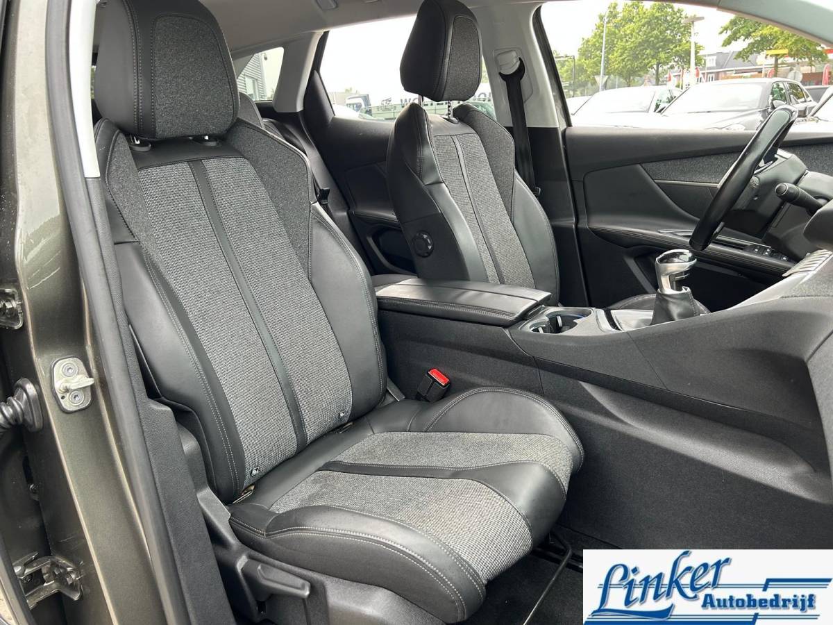 Peugeot 3008 Peugeot 3008 1.2 Blue Lease Premium| Nieuwe distributie|