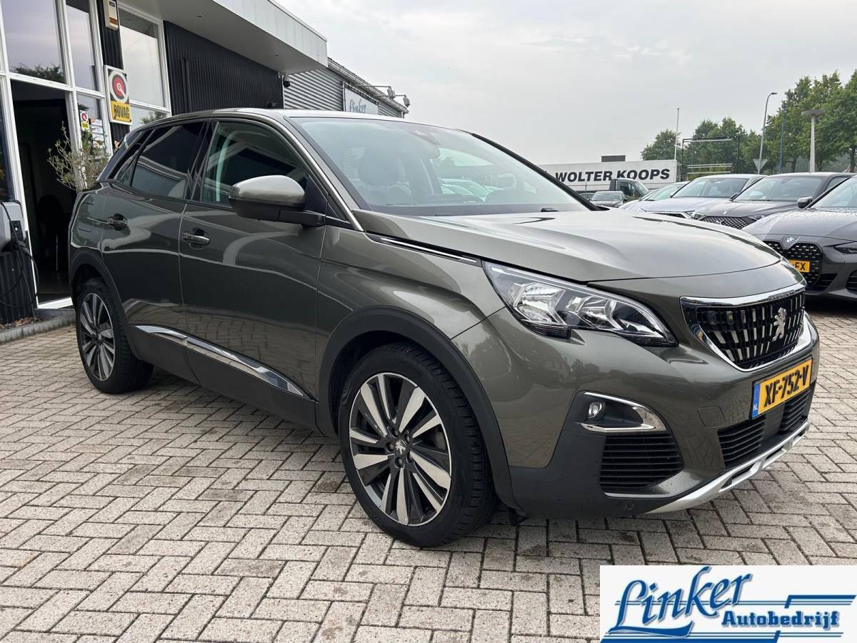 Peugeot 3008 Peugeot 3008 1.2 Blue Lease Premium| Nieuwe distributie|