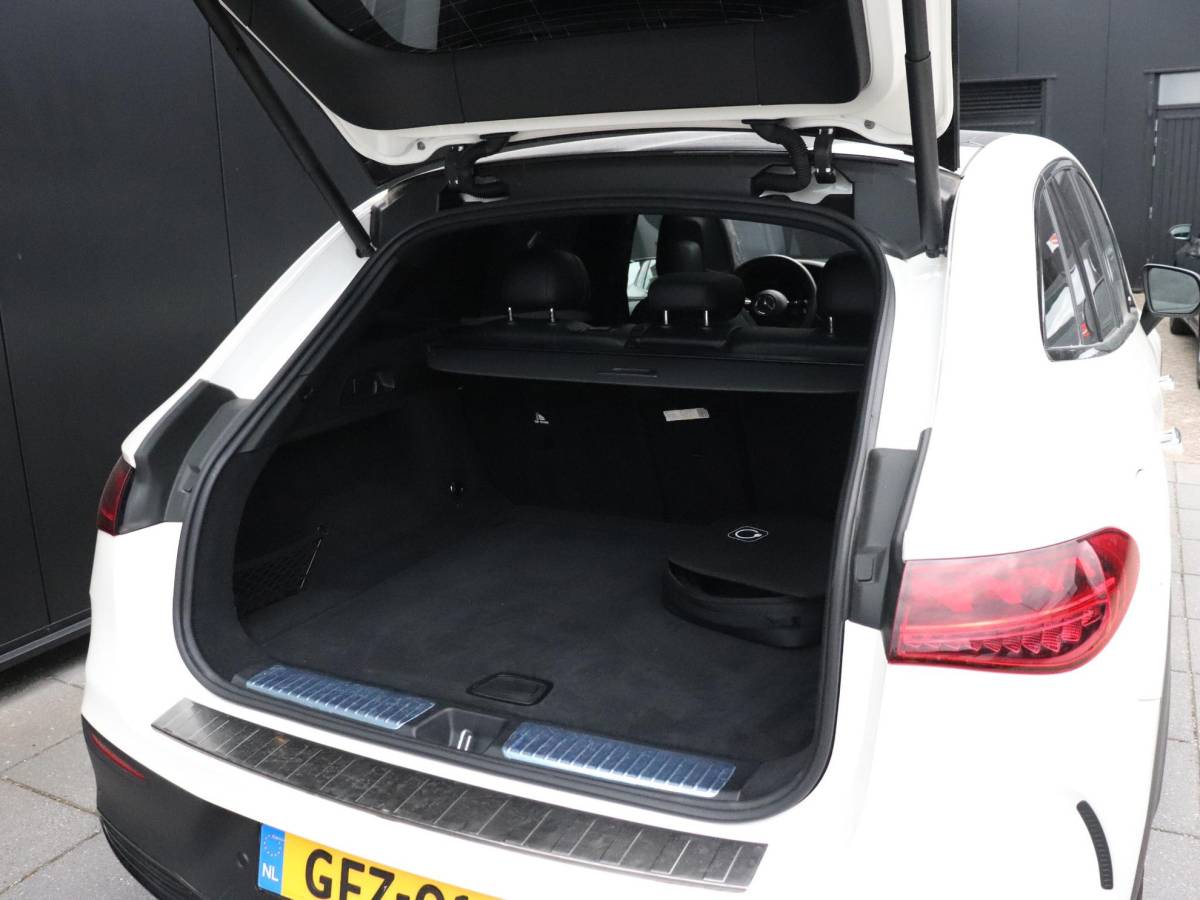 Mercedes-Benz EQE Mercedes-Benz EQE SUV 500 4Matic AMG Line 91 kWh | LEDER | HYPERSCREEN| BURMESTER | PANO-DAK | 360° CAMERA | HEAD-UP | ADAPT. CRUISE | NAVI |