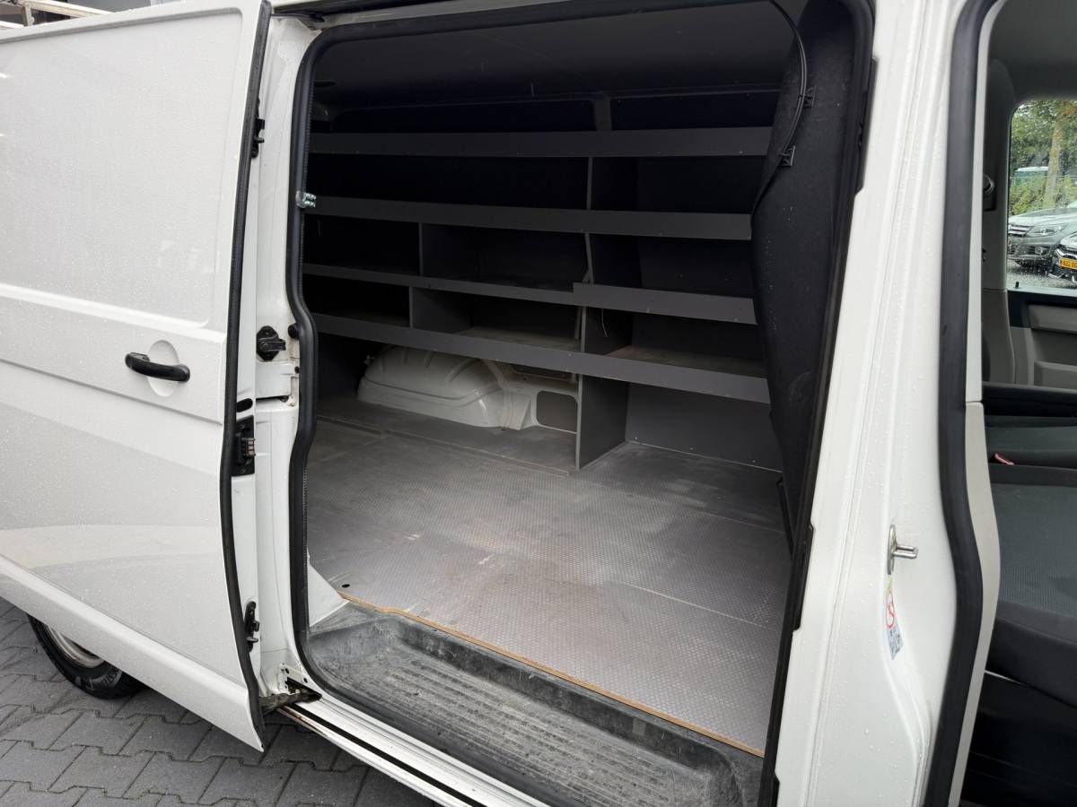 Volkswagen Transporter Volkswagen Transporter 2.0 TDI L2H1 Comfortline imperial VOL optie’s