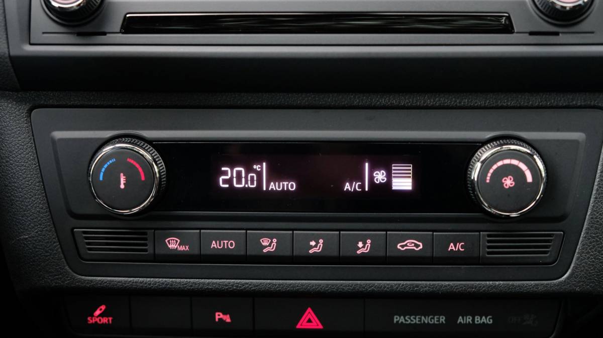 SEAT Ibiza Seat Ibiza SC 1.8 TSI Cupra 192PK Carplay Cruise Pano Led