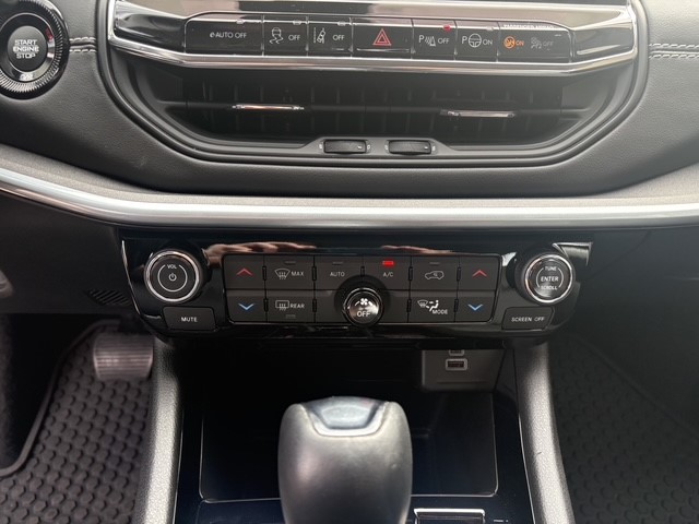 Jeep Compass Jeep Compass 1.5T e-Hybrid Longitude | Navi | Camera | Cruise | 13.063 km Dealeronderhouden