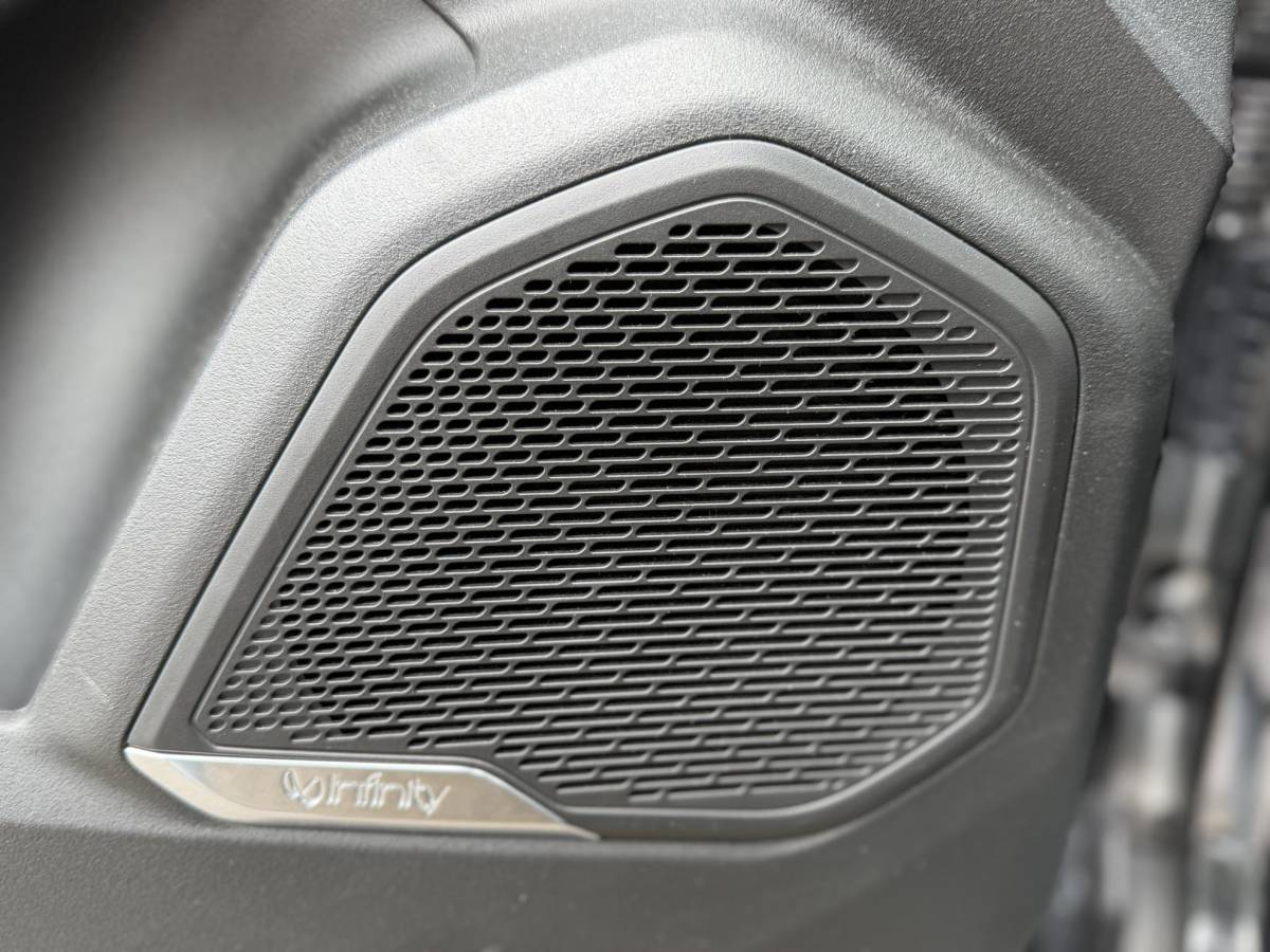 Lynk & Co 01 Lynk & Co 01 1.5 ORIGINEEL NEDERLANDSE AUTO MET NAP | FACELIFT MODEL | ZWARTE HEMEL | 360° CAMERA | APPLE CARPLAY | LED | ADAPTIVE CRUISE CONTROL | ELEKTRISCHE KOFFERBAK | AFNEEMBARE TREKHAAK | BLACK OPTIC-PAKKET OPTIONEEL | RIJKLAAR INCL. 12 MND. BOVAG GARANTIE