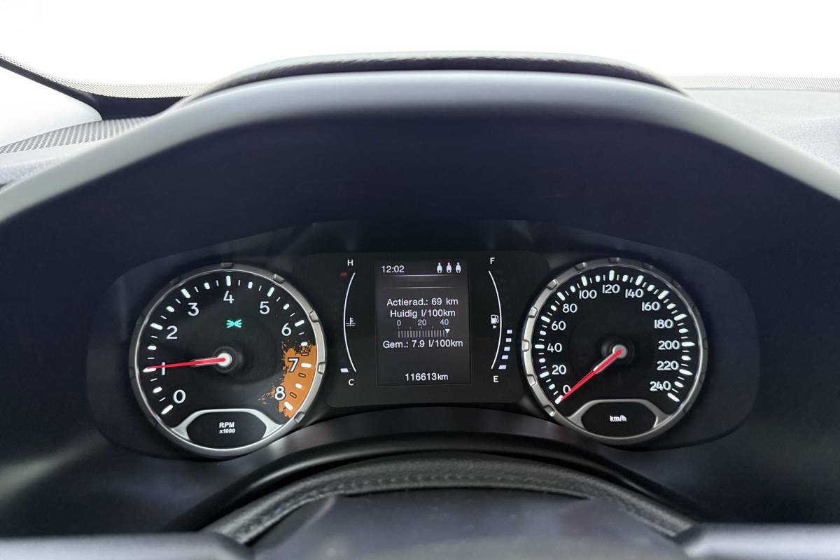 Jeep Renegade Jeep Renegade 1.6 E-Torq Longitude 110pk | Airco | Cruise Control | Audio | Lichtmetalen Velgen | Bluetooth | Dakrails