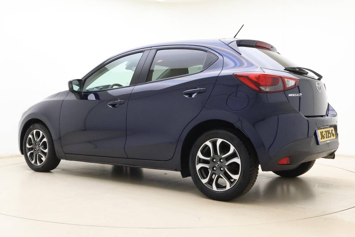 Mazda 2 Mazda 2 1.5 Skyactiv-G Skylease GT 90PK | Automatische Airco | Cruise Control | HUD | Lichtmetalen Velgen | Navigatie | Verwarmbare Voorstoelen