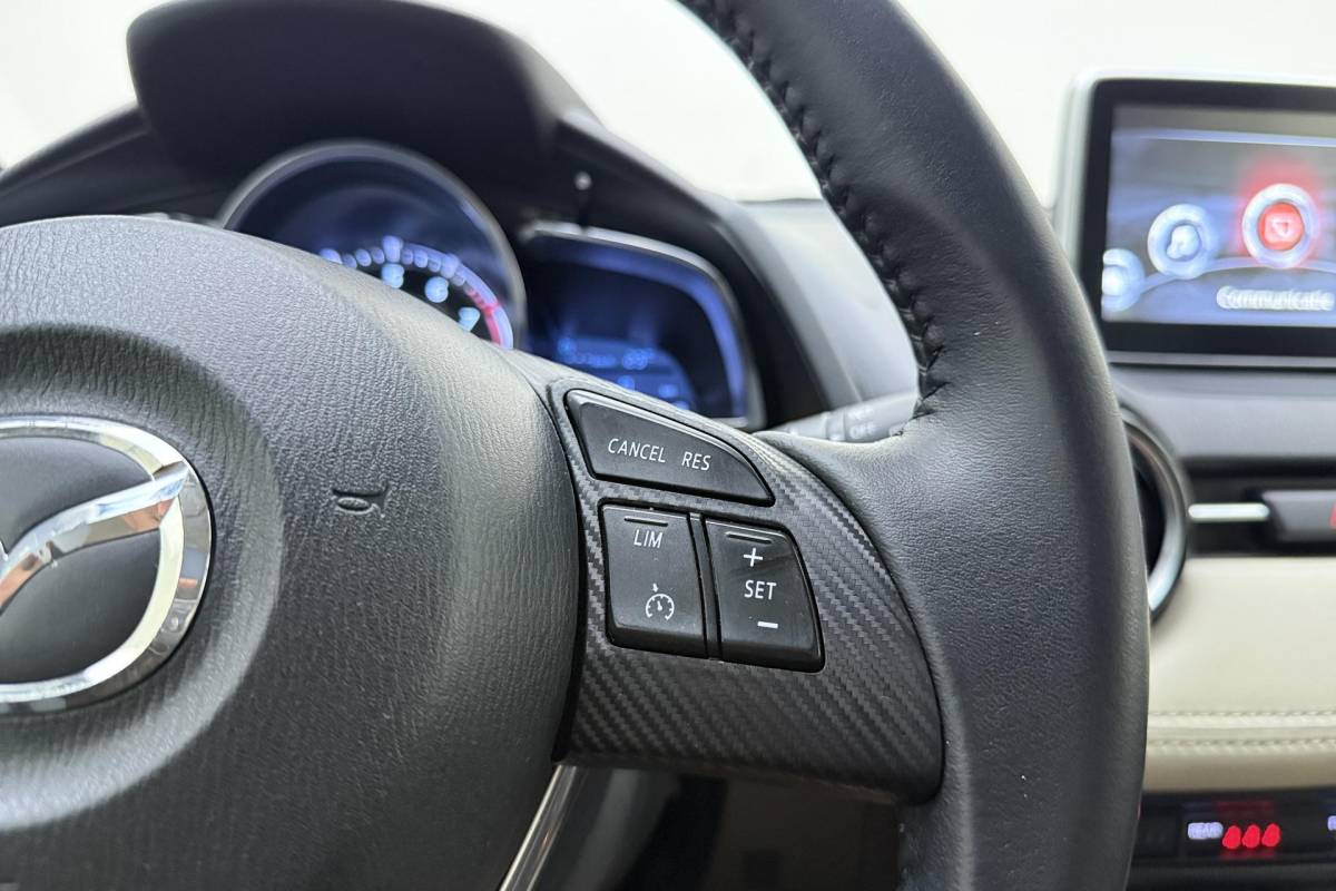 Mazda 2 Mazda 2 1.5 Skyactiv-G Skylease GT 90PK | Automatische Airco | Cruise Control | HUD | Lichtmetalen Velgen | Navigatie | Verwarmbare Voorstoelen