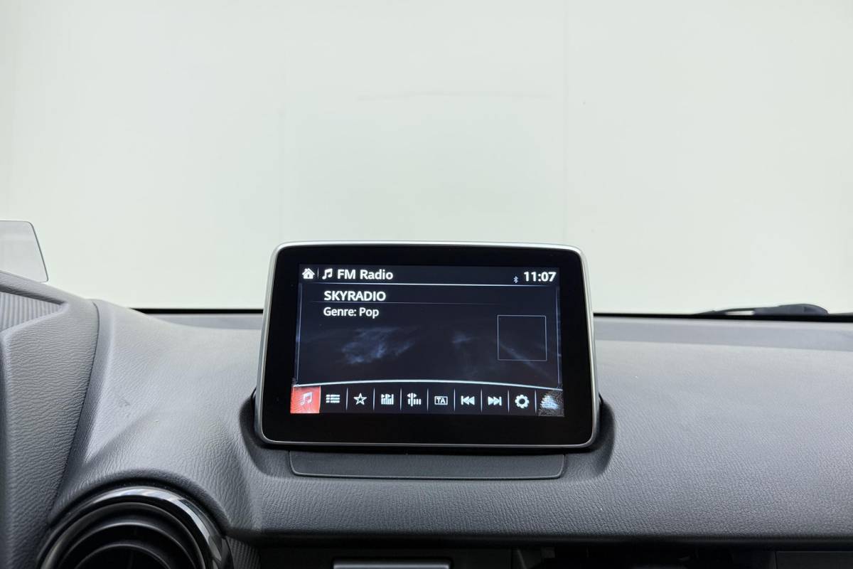 Mazda 2 Mazda 2 1.5 Skyactiv-G Skylease GT 90PK | Automatische Airco | Cruise Control | HUD | Lichtmetalen Velgen | Navigatie | Verwarmbare Voorstoelen