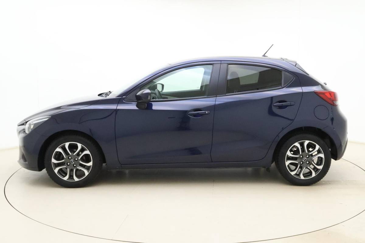 Mazda 2 Mazda 2 1.5 Skyactiv-G Skylease GT 90PK | Automatische Airco | Cruise Control | HUD | Lichtmetalen Velgen | Navigatie | Verwarmbare Voorstoelen