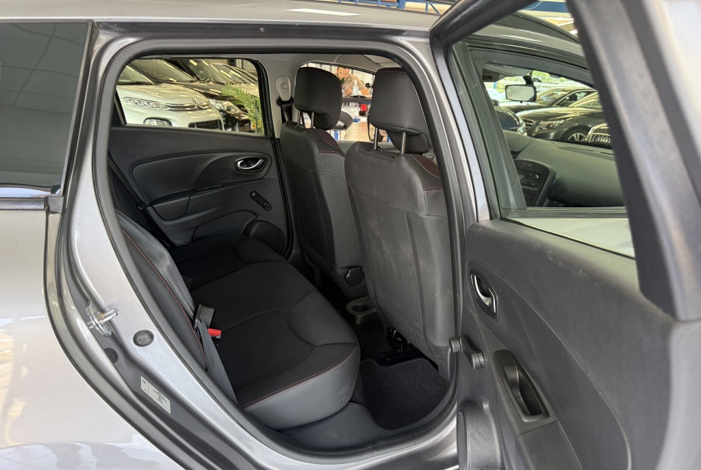 Renault Clio Renault Clio Estate 0.9 TCe Authentique Bovag Garantie Airco