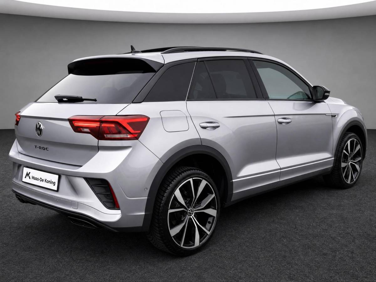 Volkswagen T-Roc Volkswagen T-Roc 1.5eTsi/150PK DSG R-Line Black Style · Panoramadak · Camera + Parkeersensoren · Apple/Android Car Play · Garantie t/m 18-06-2027
