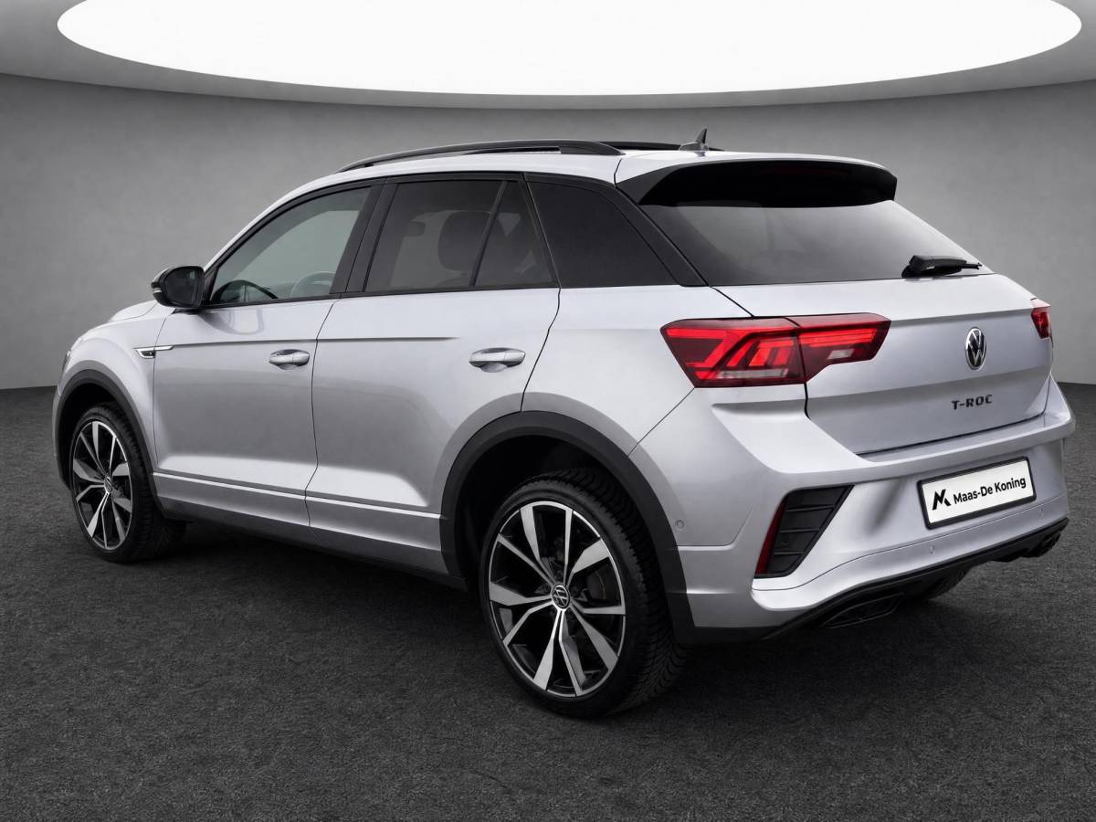 Volkswagen T-Roc Volkswagen T-Roc 1.5eTsi/150PK DSG R-Line Black Style · Panoramadak · Camera + Parkeersensoren · Apple/Android Car Play · Garantie t/m 18-06-2027