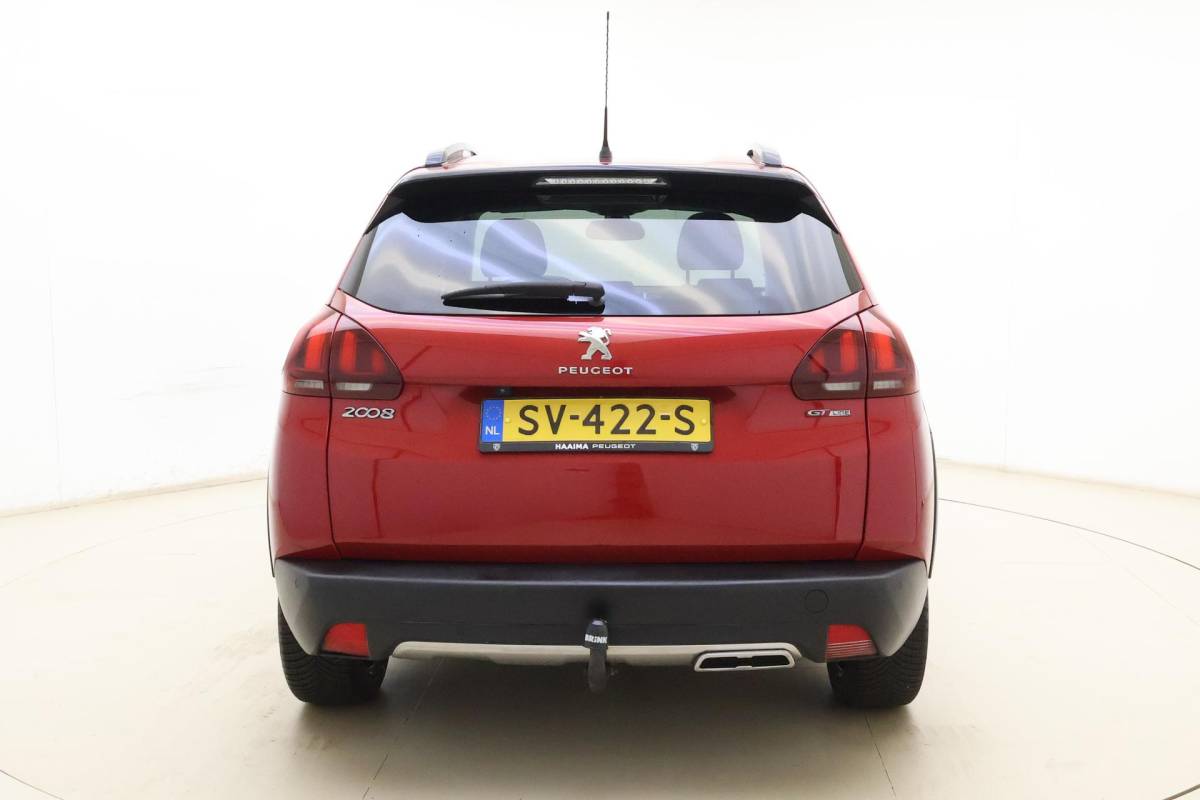 Peugeot 2008 Peugeot 2008 1.2 PureTech GT-line 110pk | Panoramadak | Climate Control | Camera | Navigatie | Trekhaak | Lichtmetalen Velgen | Cruise Control