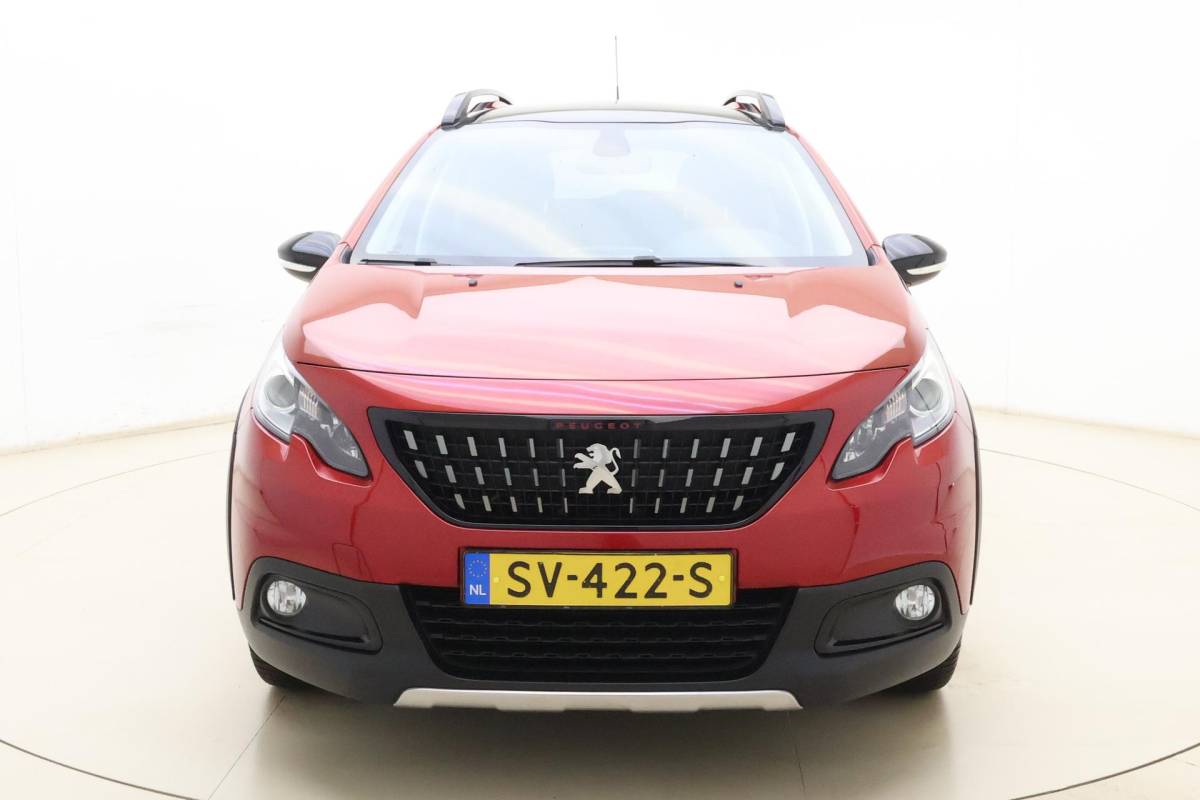 Peugeot 2008 Peugeot 2008 1.2 PureTech GT-line 110pk | Panoramadak | Climate Control | Camera | Navigatie | Trekhaak | Lichtmetalen Velgen | Cruise Control