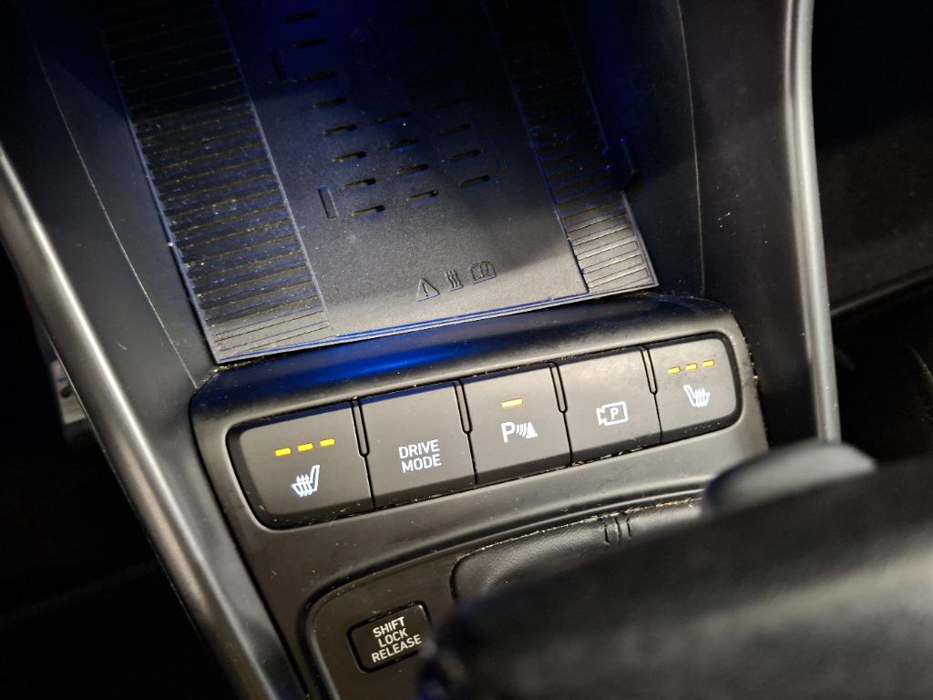 Hyundai Bayon Hyundai Bayon 1.0 T-GDI Premium 1Eig Automaat Stoelverw Carplay Camera