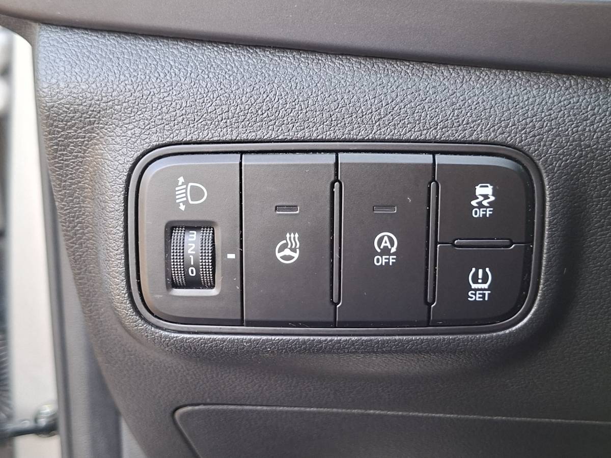 Hyundai Bayon Hyundai Bayon 1.0 T-GDI Premium 1Eig Automaat Stoelverw Carplay Camera