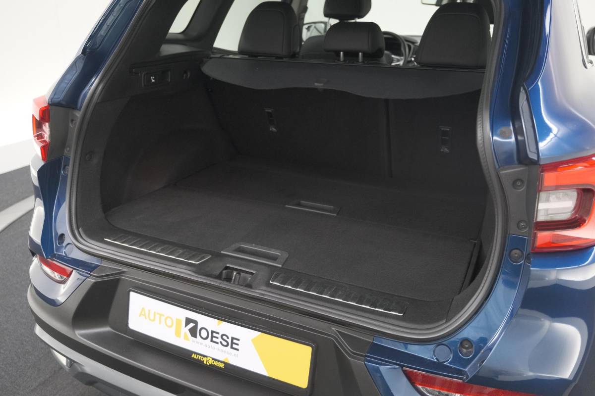 Renault Kadjar Renault Kadjar TCe 140 EDC Intens | Trekhaak | Camera | Dodehoekdetectie | Apple Carplay