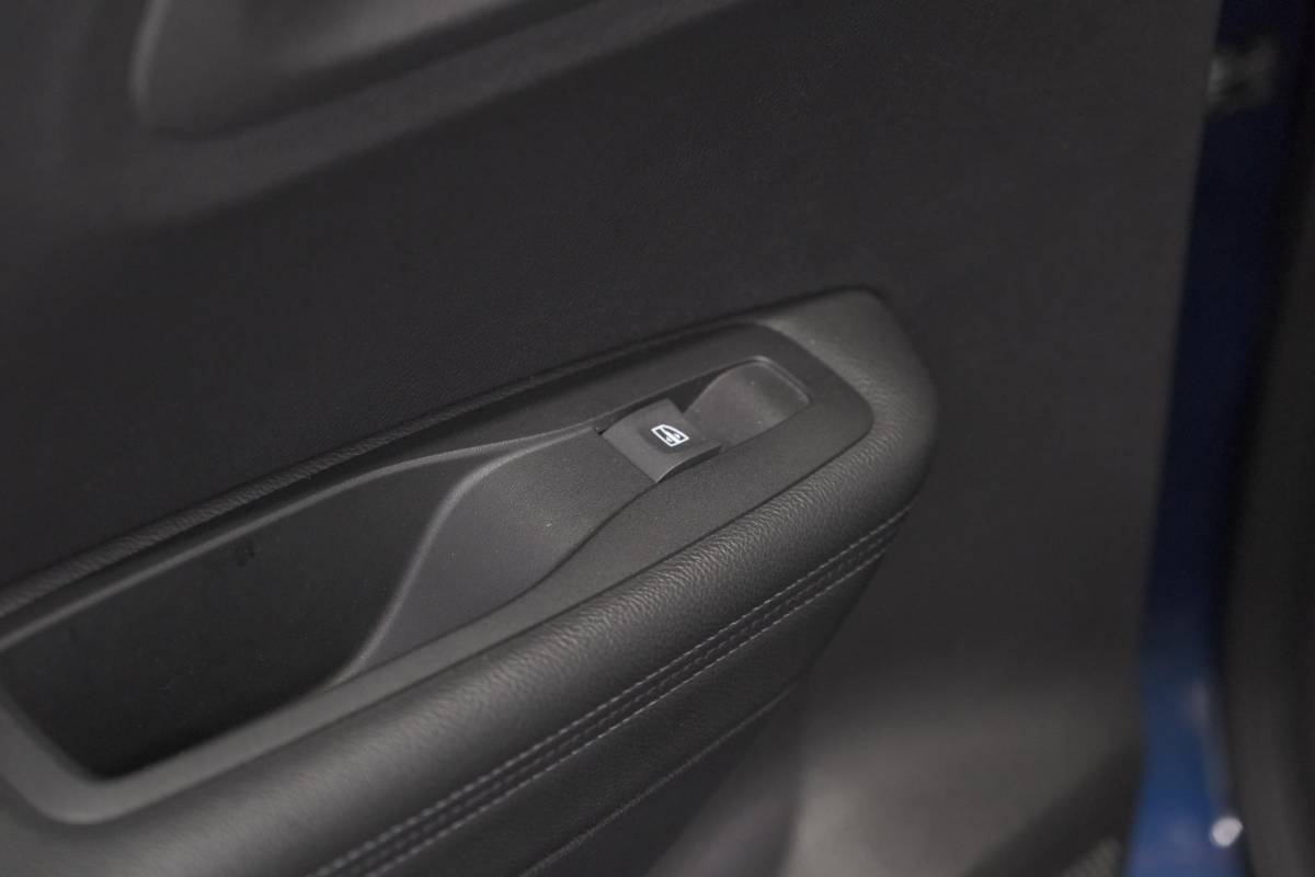 Renault Kadjar Renault Kadjar TCe 140 EDC Intens | Trekhaak | Camera | Dodehoekdetectie | Apple Carplay