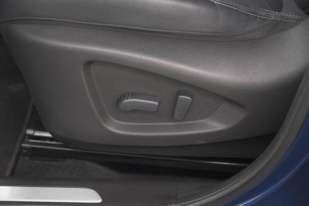 Renault Kadjar Renault Kadjar TCe 140 EDC Intens | Trekhaak | Camera | Dodehoekdetectie | Apple Carplay