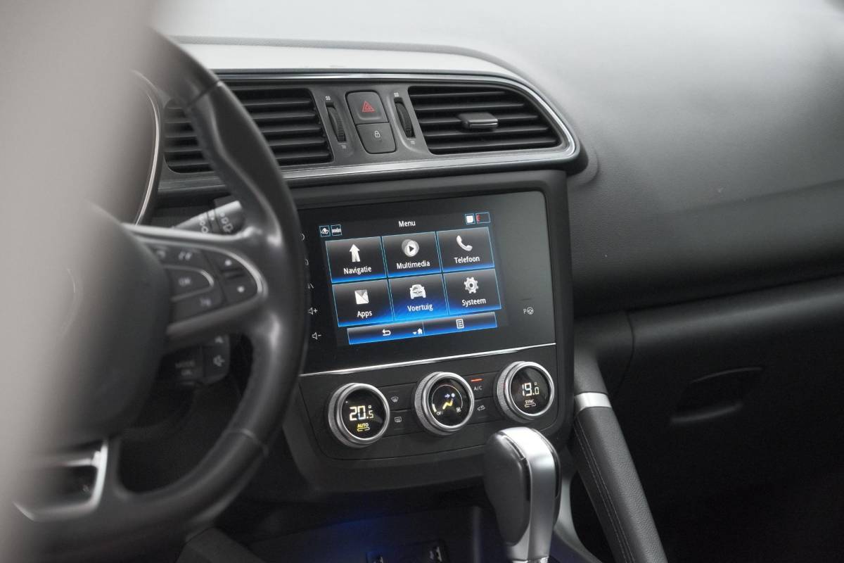 Renault Kadjar Renault Kadjar TCe 140 EDC Intens | Trekhaak | Camera | Dodehoekdetectie | Apple Carplay