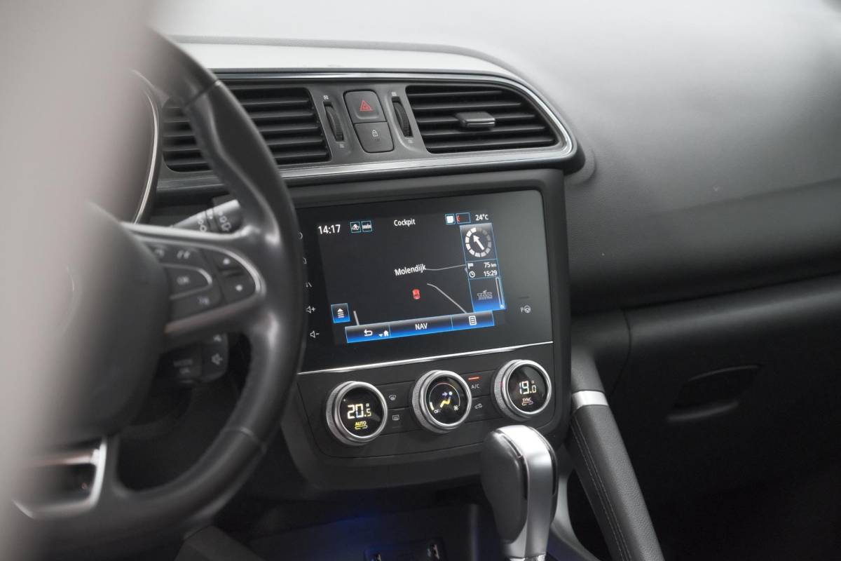 Renault Kadjar Renault Kadjar TCe 140 EDC Intens | Trekhaak | Camera | Dodehoekdetectie | Apple Carplay