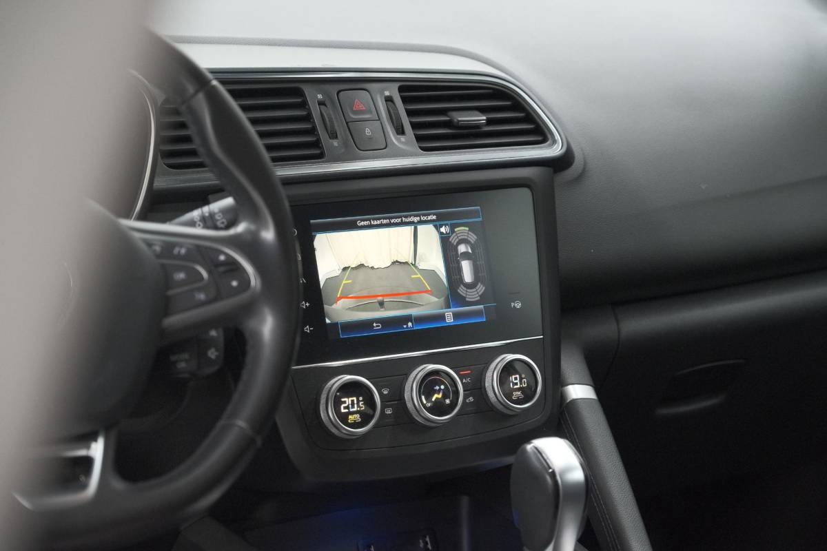 Renault Kadjar Renault Kadjar TCe 140 EDC Intens | Trekhaak | Camera | Dodehoekdetectie | Apple Carplay