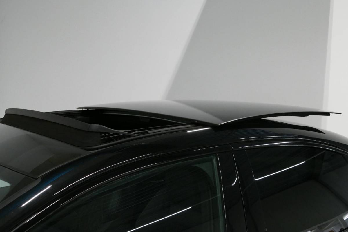 Audi A3 Audi A3 Limousine 35 TDI S Line / S-Line ex- & interieur / Maxton Design Bodykit / Panoramadak / S Sportstoelen / Bang & Olufsen Sound / Matrix LED / Ambienteverlichting / Stoelverwarming / Apple Carplay – Android Auto / 19” LMV Vossen look / Black Optic pakket / Achteruitrijcamera / Navigatie / Cruise Control