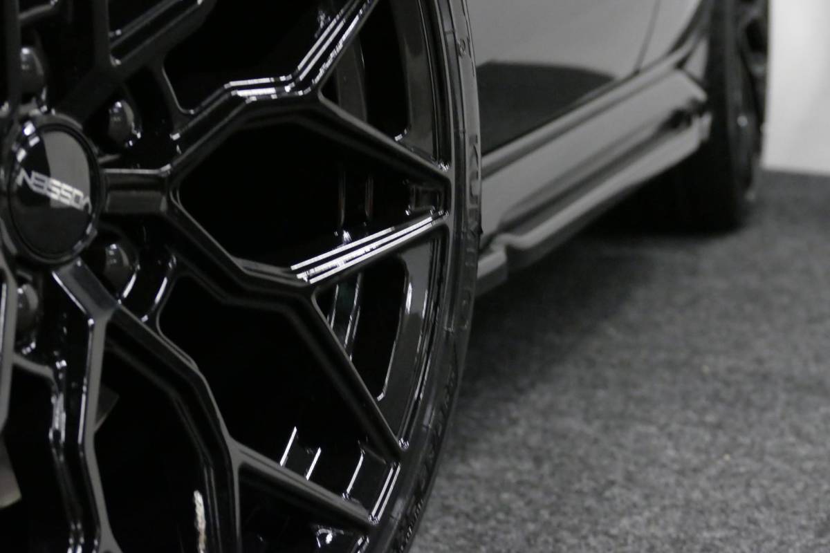 Audi A3 Audi A3 Limousine 35 TDI S Line / S-Line ex- & interieur / Maxton Design Bodykit / Panoramadak / S Sportstoelen / Bang & Olufsen Sound / Matrix LED / Ambienteverlichting / Stoelverwarming / Apple Carplay – Android Auto / 19” LMV Vossen look / Black Optic pakket / Achteruitrijcamera / Navigatie / Cruise Control