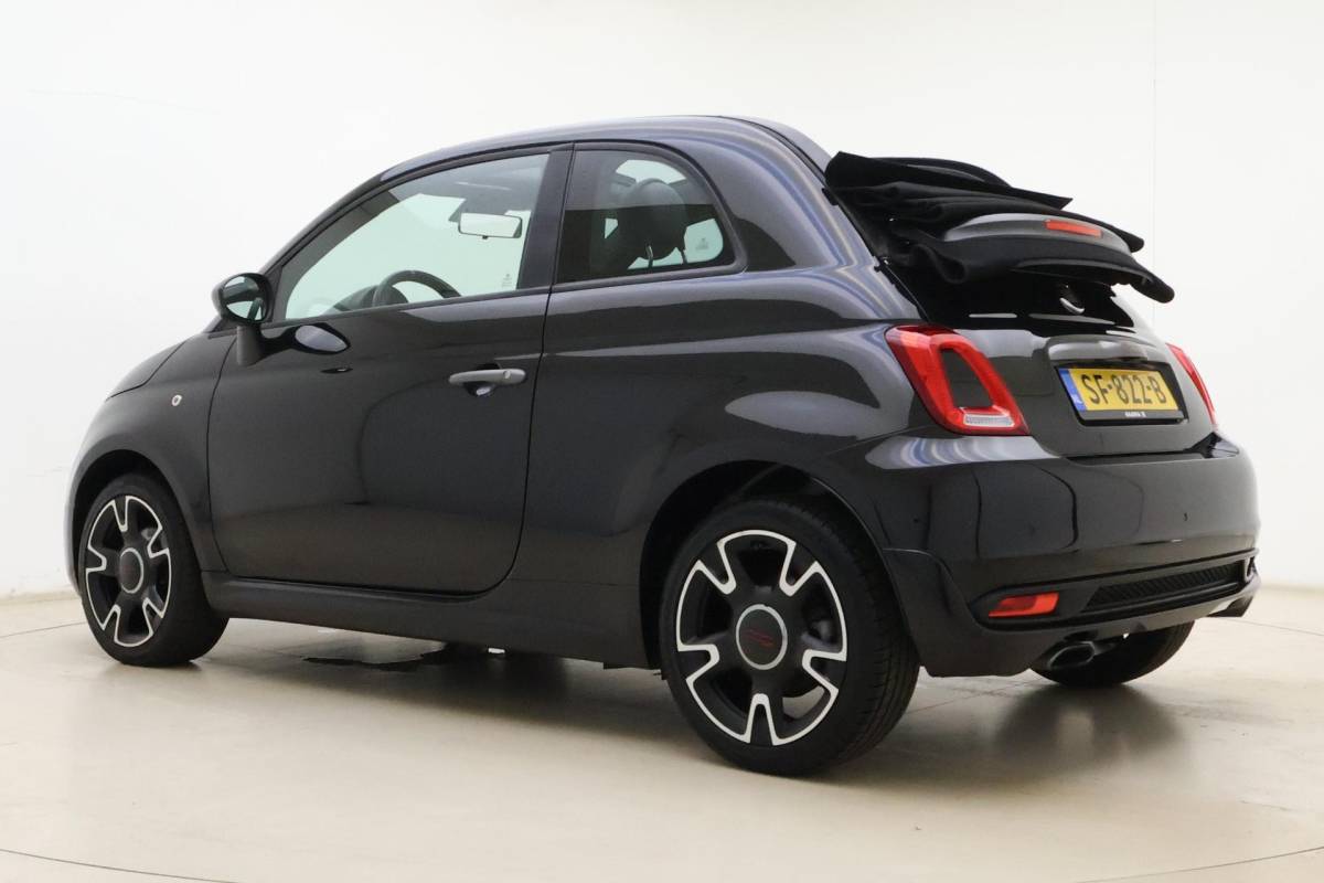 Fiat 500C Fiat 500C 0.9 TwinAir Turbo Sport 105pk | Airco | Sportstoelen | Parkeersensoren achter | Navigatie | Bluetooth | Uniek