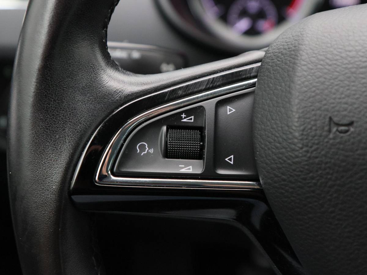 Škoda Octavia Skoda Octavia Combi 1.0 TSi 115 Pk Ambition Business | Navigatie | Stoelverwarming | Cruise Control | 16 Inch | Privacy Glass | 135.994 Km!!
