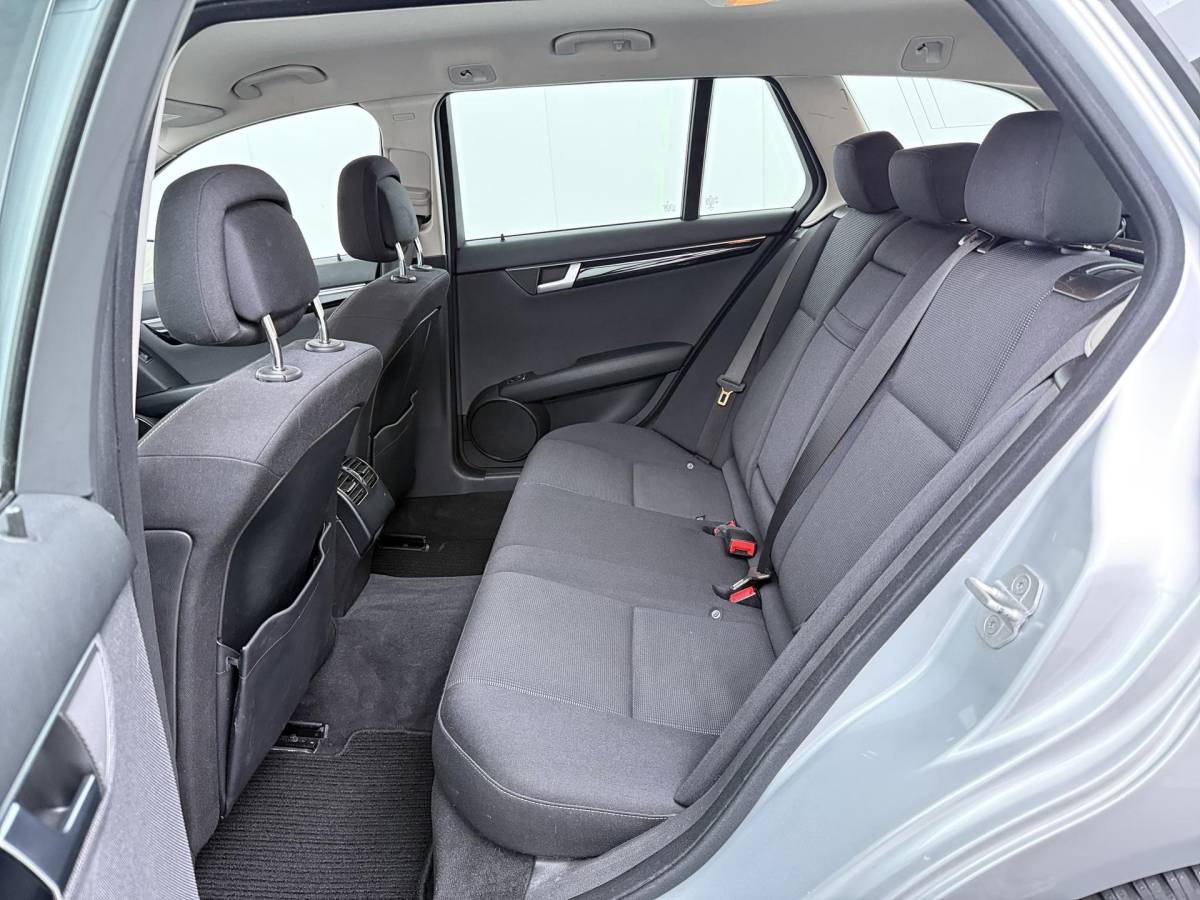 Mercedes-Benz C-Klasse Mercedes-Benz C-klasse Estate 180 Ambition Elegance – Navigatie – Stoelverwarming – Trekhaak