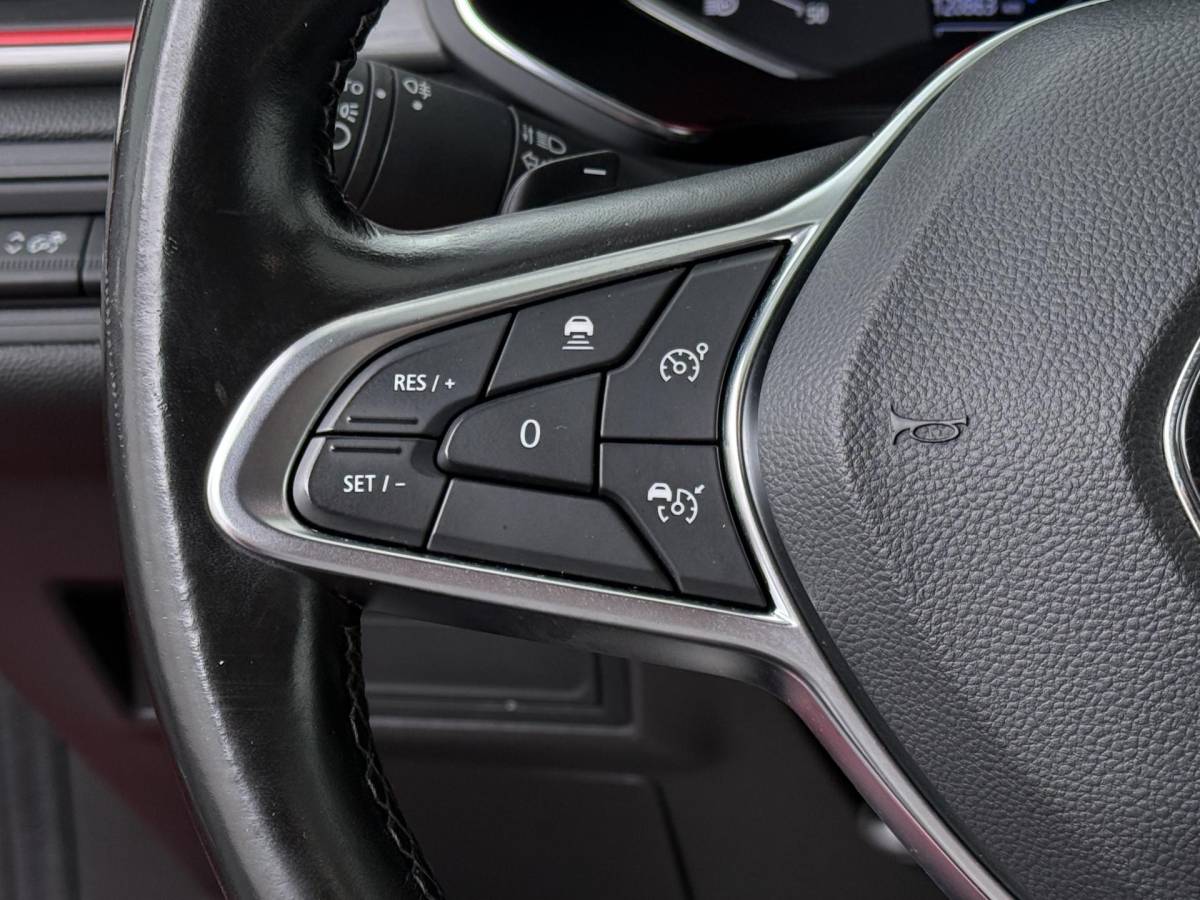 Renault Captur Renault Captur 1.3 TCe 130 Intens Automaat – Navigatie – Camera – Adaptive Cruise Control