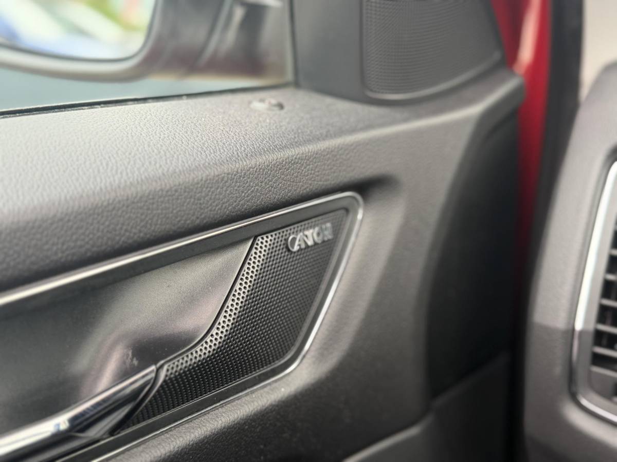 Škoda Kodiaq Skoda Kodiaq 1.5 TSI Style Business – Schuif-/kanteldak – Elektr.verst. stoel + verwarming – Apple Carplay/Android Auto – Trekhaak