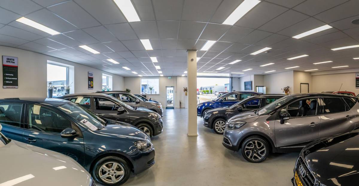 Škoda Kodiaq Skoda Kodiaq 1.5 TSI Style Business – Schuif-/kanteldak – Elektr.verst. stoel + verwarming – Apple Carplay/Android Auto – Trekhaak