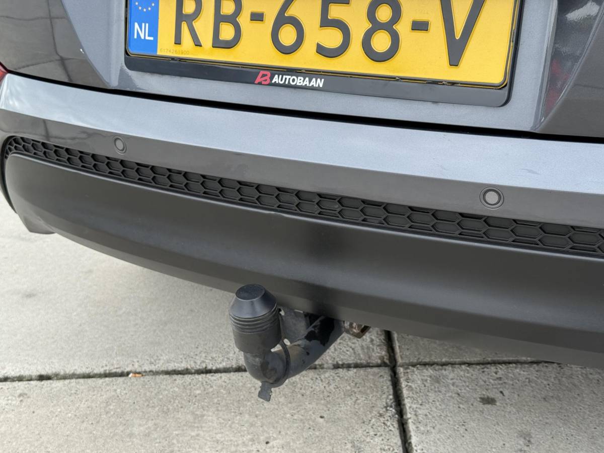 Hyundai Tucson Hyundai Tucson 1.6 GDi Comfort 1e Eigenaar|Navi|Camera|Clima|Stoelverwarming|Cruise|Trekhaak|Leder|6-bak|Nieuwe APK bij Aflevering