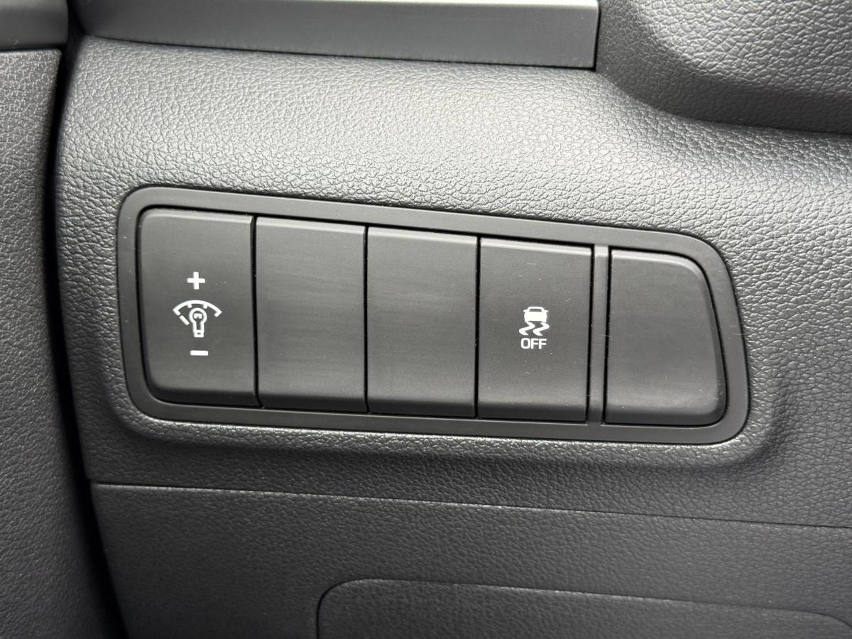 Hyundai Tucson Hyundai Tucson 1.6 GDi Comfort 1e Eigenaar|Navi|Camera|Clima|Stoelverwarming|Cruise|Trekhaak|Leder|6-bak|Nieuwe APK bij Aflevering