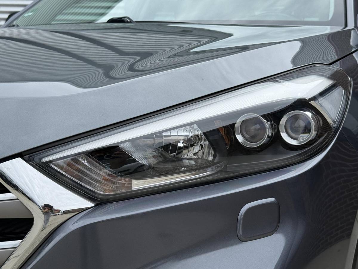 Hyundai Tucson Hyundai Tucson 1.6 GDi Comfort 1e Eigenaar|Navi|Camera|Clima|Stoelverwarming|Cruise|Trekhaak|Leder|6-bak|Nieuwe APK bij Aflevering