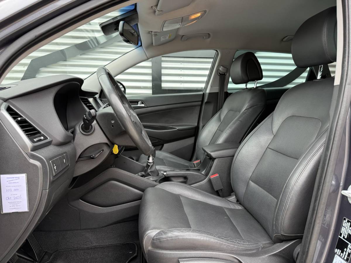 Hyundai Tucson Hyundai Tucson 1.6 GDi Comfort 1e Eigenaar|Navi|Camera|Clima|Stoelverwarming|Cruise|Trekhaak|Leder|6-bak|Nieuwe APK bij Aflevering